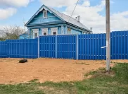 Выполненные работы: заборы из вертикального евроштакетника